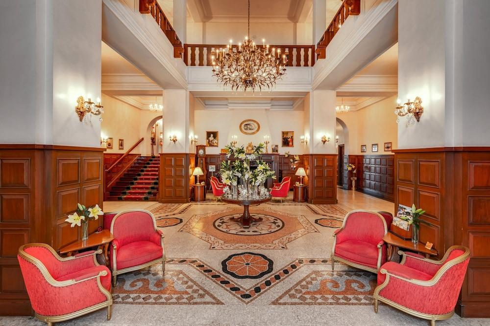 Dalat Palace Heritage Hotel Kültér fotó