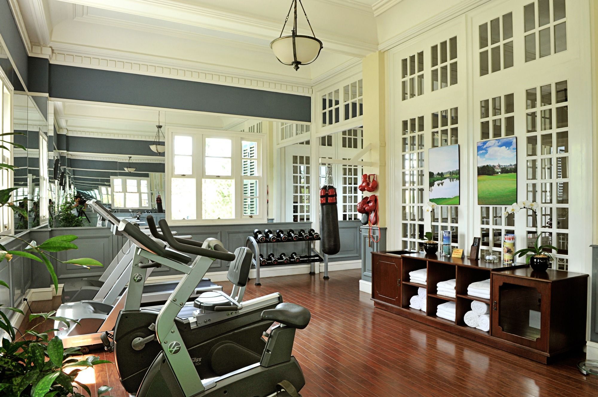 Dalat Palace Heritage Hotel Kültér fotó